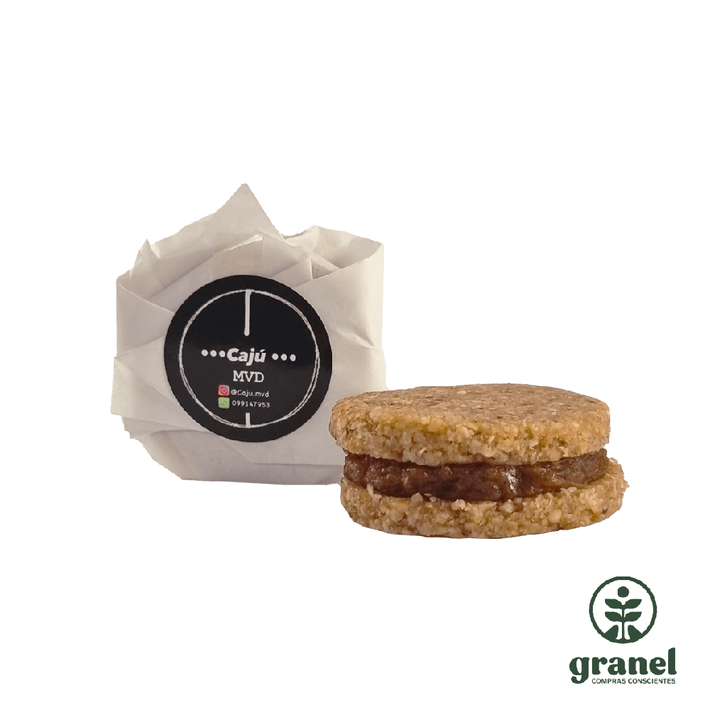 Alfajor raw de castañas dátiles coco y limón Cajú MVD